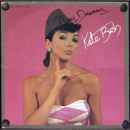 Army dreamers / Kate Bush, chant, comp. | Bush, Kate (1958-....). Compositeur